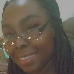 Meet your Posher, Myra